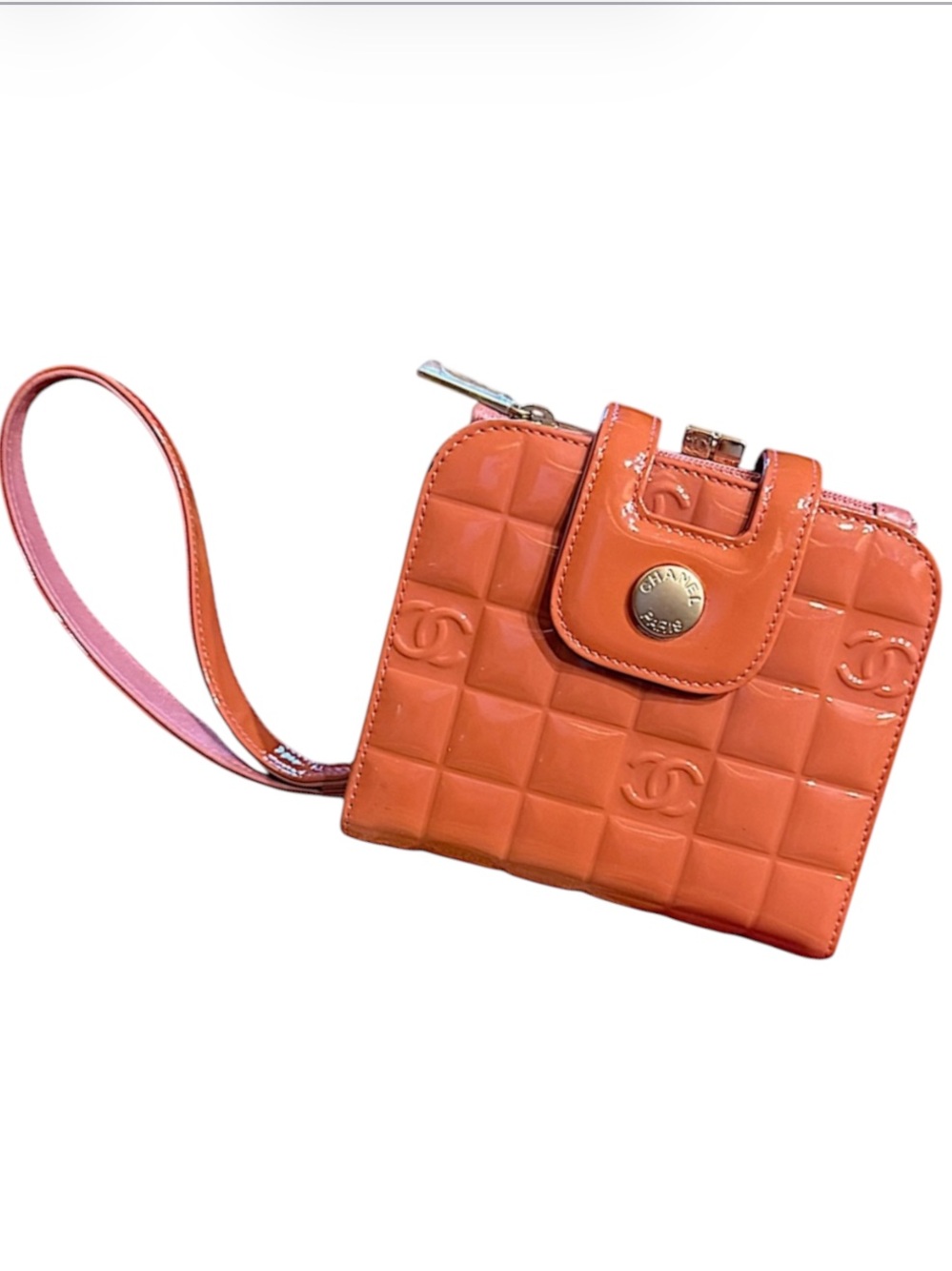 Authentic CHANEL NWOT VTG  PINK Patent Leather Mini Rare Edition ⭐️⭐️⭐️⭐️⭐️